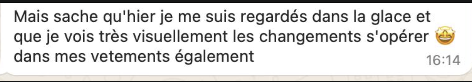Les changements visibles dans le miroir — et dans les vêtements.